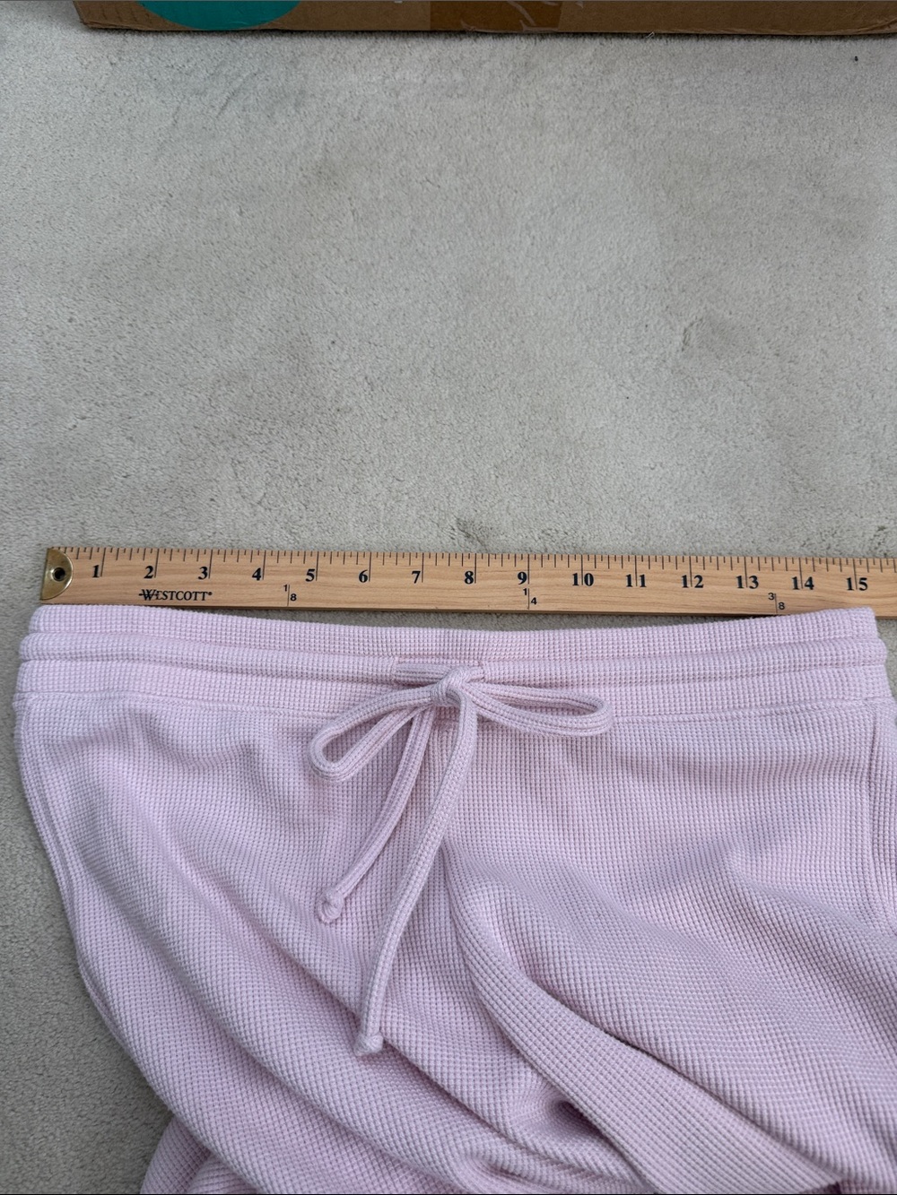 Gilly Hicks Mid Rise Flare Cozy Pink Waffle Lounge Pants Size Medium - Picture 8 of 9